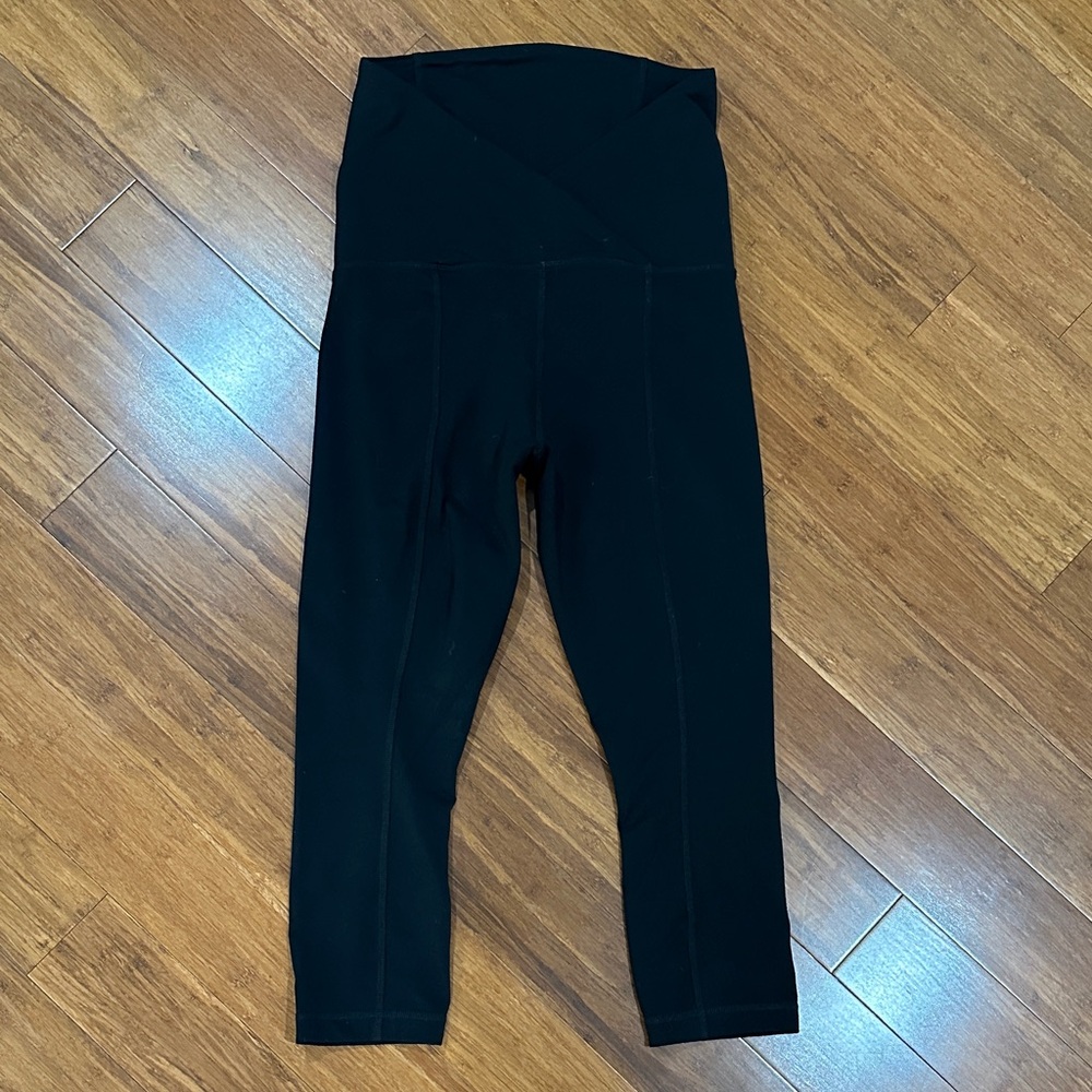 Ingrid & Isabel Maternity Leggings